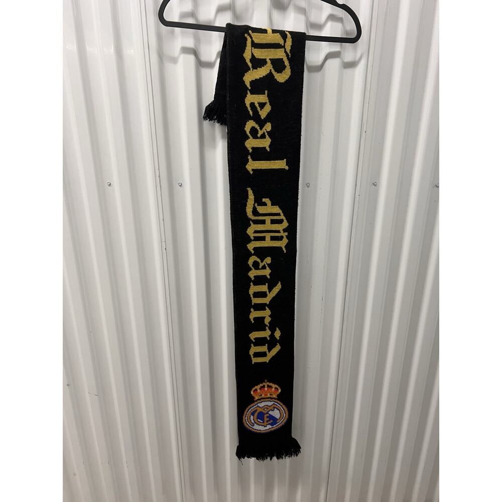 Real Madrid CF Adidas Official 2007 Vintage 'The Spirit Of 7' Club Scarf
